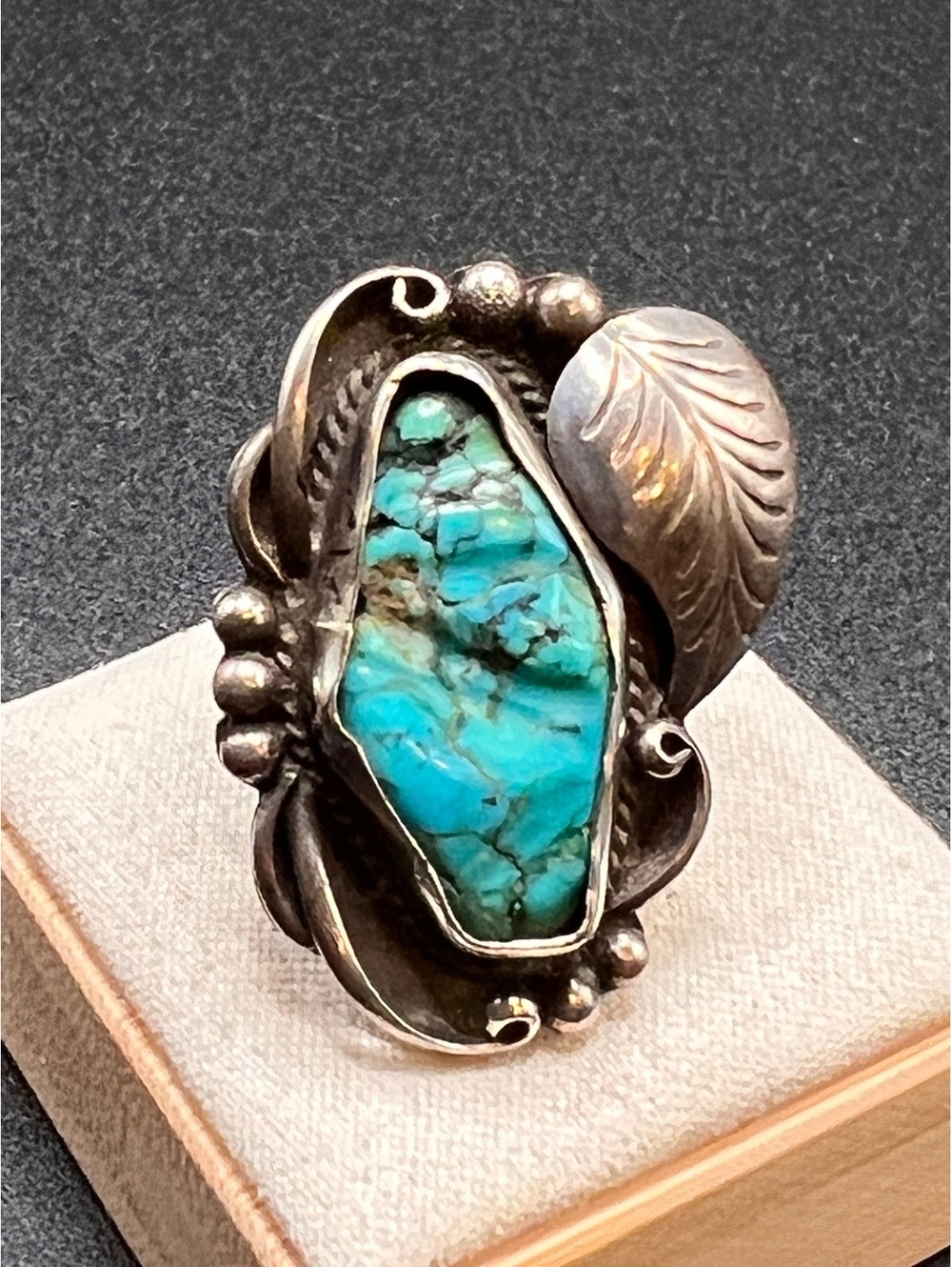 Vintage Sterling Silver Turquoise Leaf Scroll Statement Ring Size 7